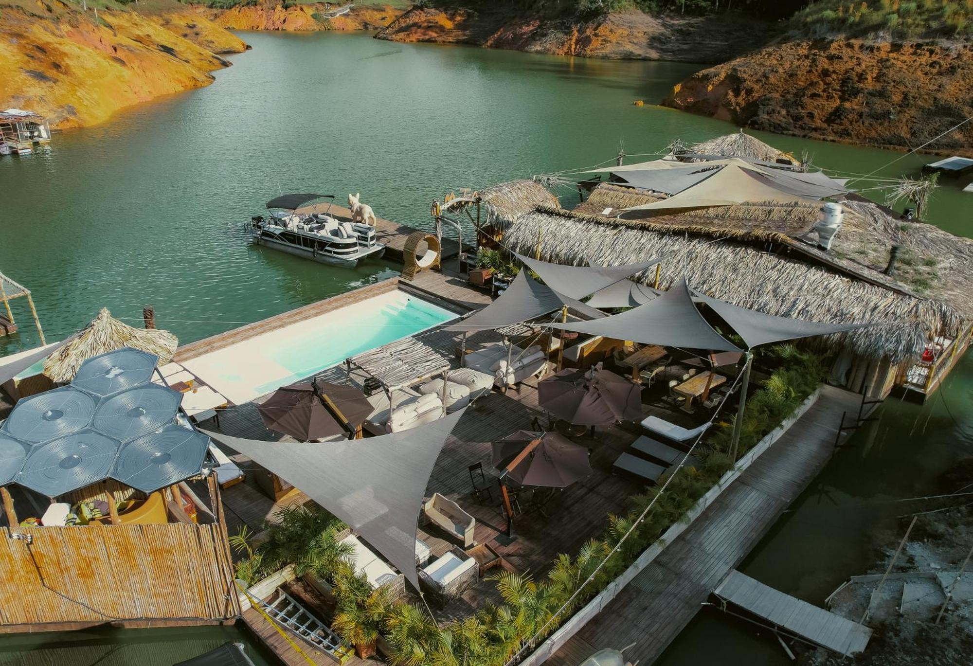 Atma Villas Гуатапе Экстерьер фото